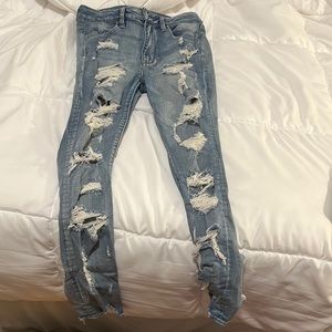american eagle double ripped skinny jeans.